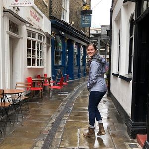 Meet your Posher, Allison